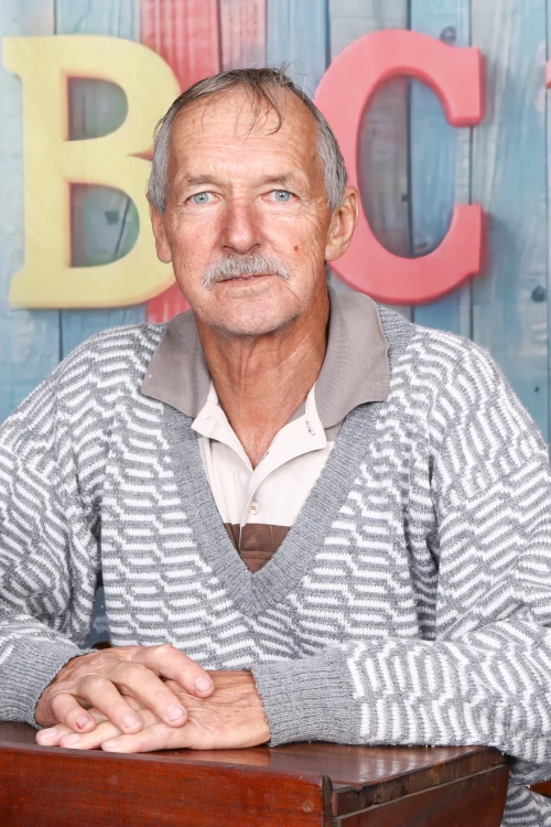 Mr J. Nel